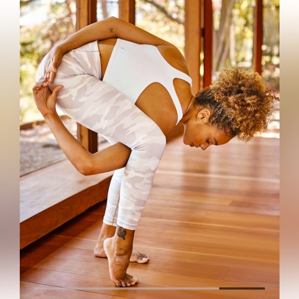 XS Athleta Elation Camo 7/8 Tight